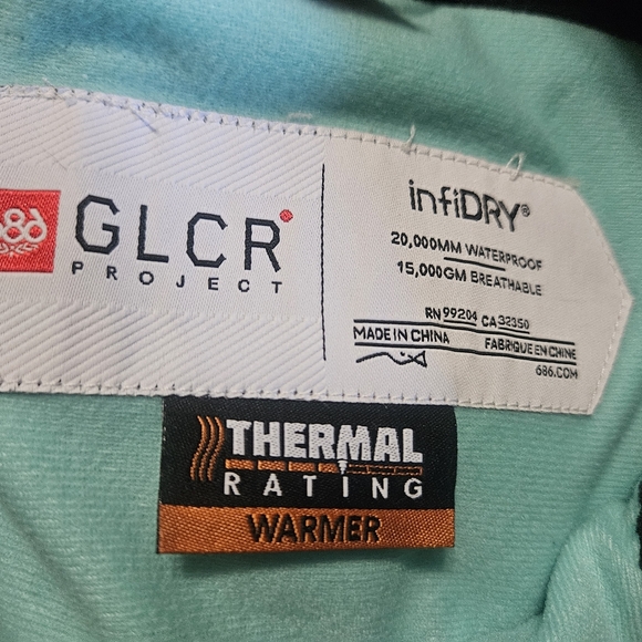 Women's Small 686 Infidry snow jacket - Picture 3 of 6